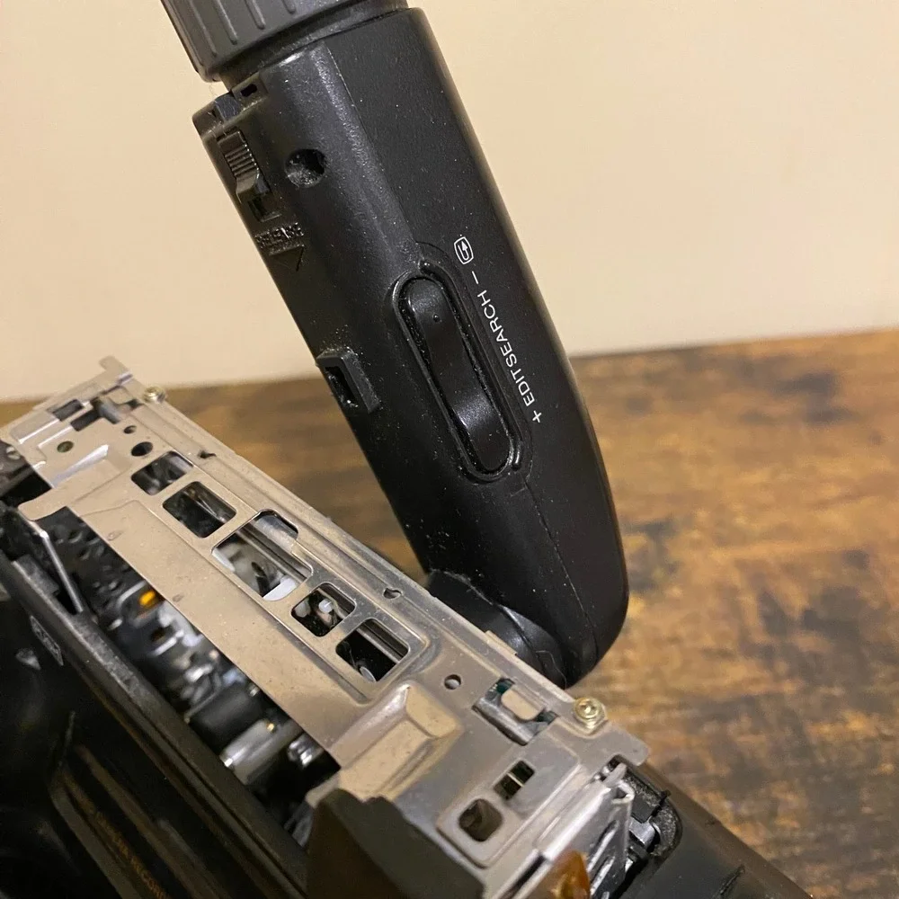 Sony Video Camera Recorder CCD FX410 Handycam Video Not tested AS IS